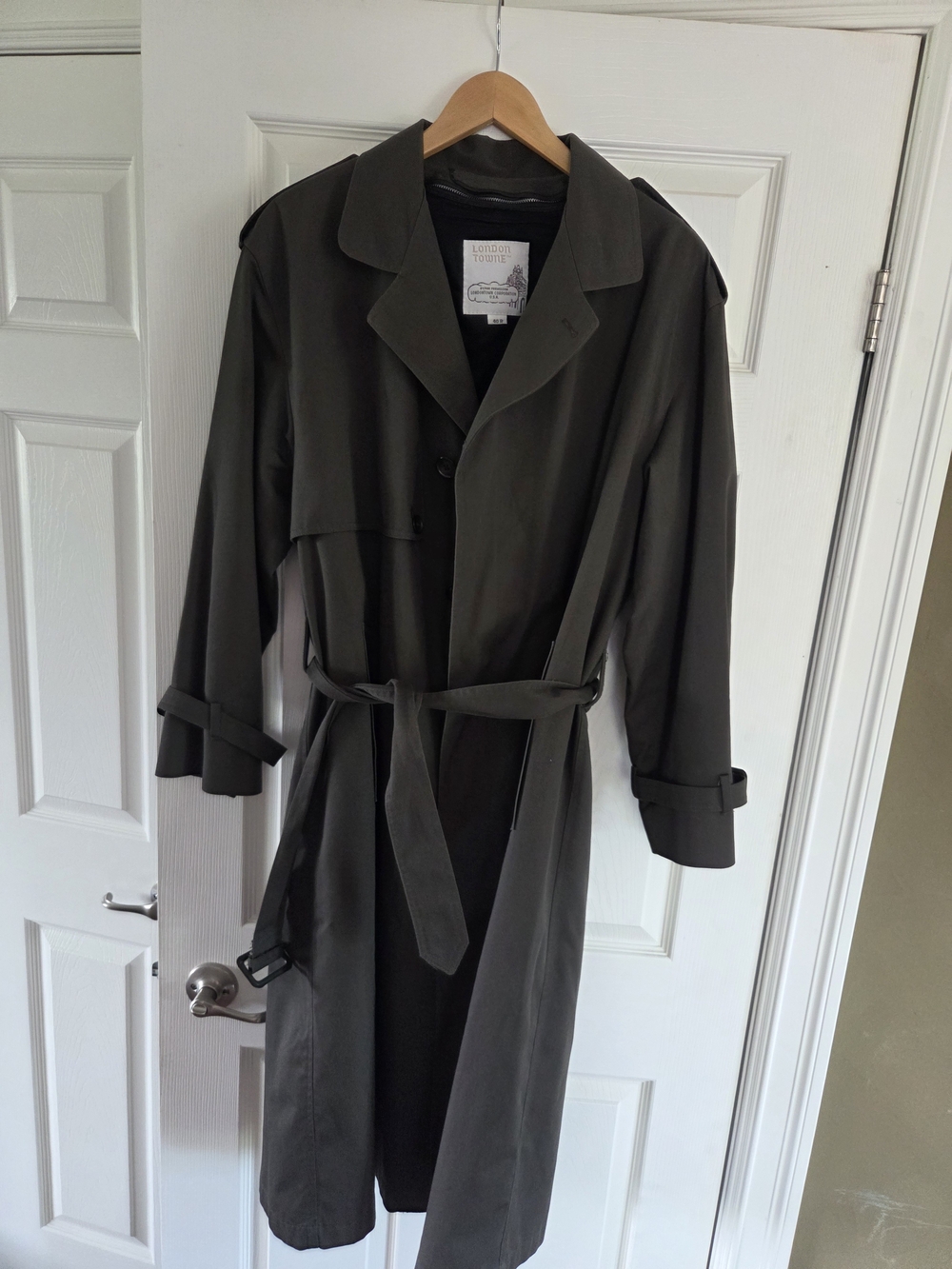 Vintage London Fog Men’s Dark Olive Trench Coat